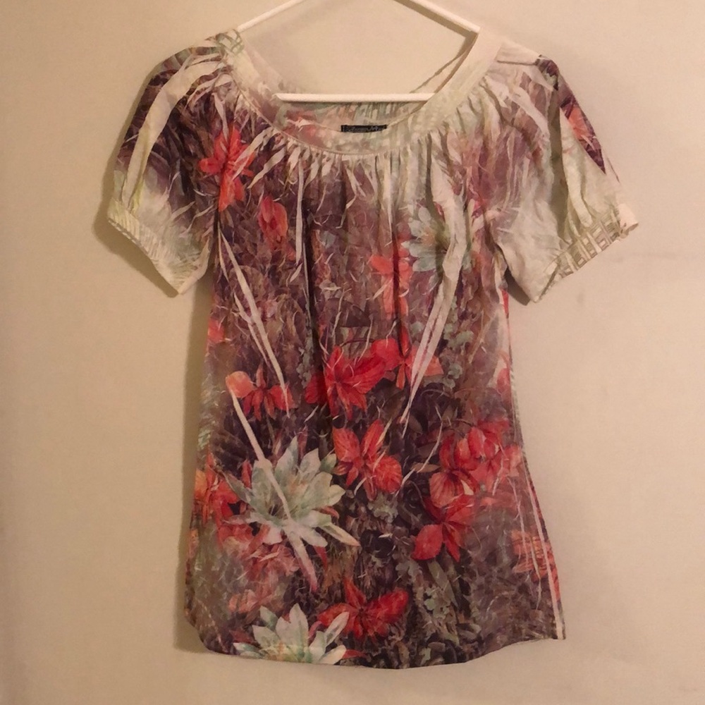 Floral top